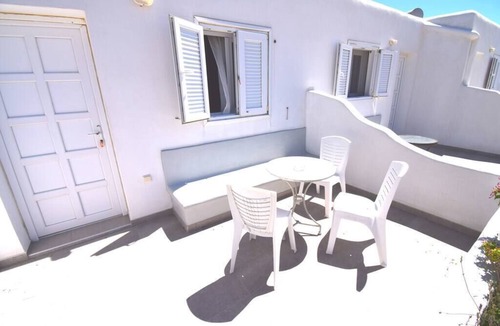 Glastros Apartment | Studio apartment for 3 people, with private