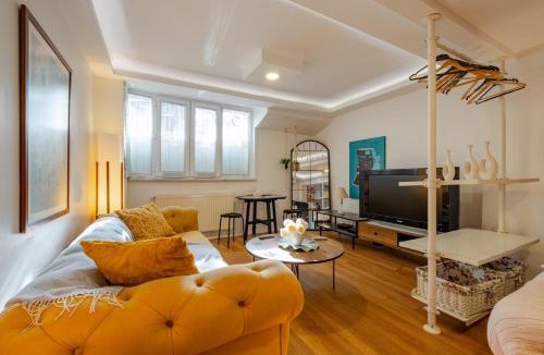 Cihangir Apartment | Studio Apartment