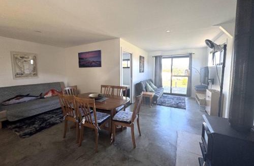 Nubeena Apartment | studio one bay view