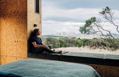 Dolphin Sands Apartment | Studio Tasmania - Secluded Luxury Sanctuary