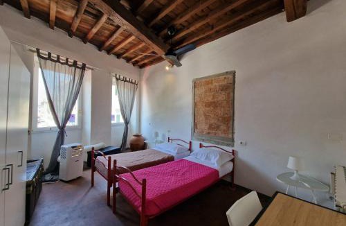 San Lorenzo Apartment | Stufa Apartment