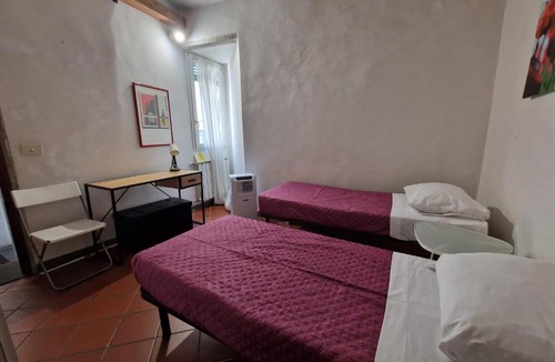 San Lorenzo Apartment | Stufa Apartment