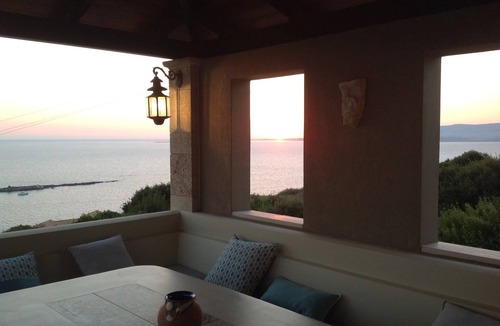 Minia House | Stunning large luxury villa with amazing sea views!