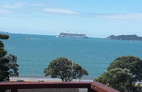 Paihia Apartment | Stunning sea views-private-fully equipped-spotless