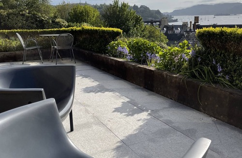 Oban House | Stunning seaviews from this 11 bedroom mansion in Oban - stay from 2-28 nights.