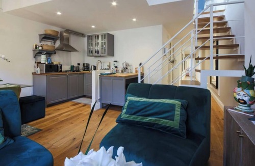 San Lorenzo Apartment | Stylish 3-Bedroom Apartment in the Heart of Santa Croce