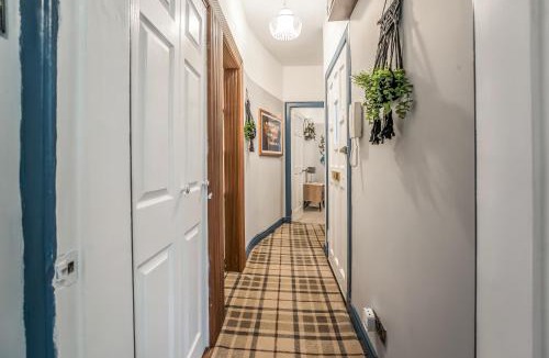 Tollcross Apartment | Stylish Central Edinburgh Abode