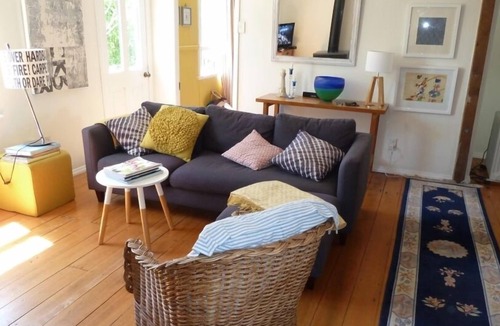 Glentunnel House | Stylish Cottage in beautiful garden setting