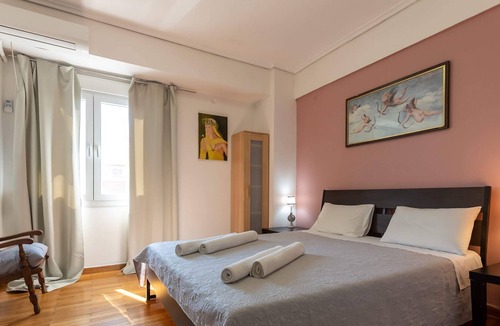 Exarhia Apartment | Stylish & cozy apt in Exarchia