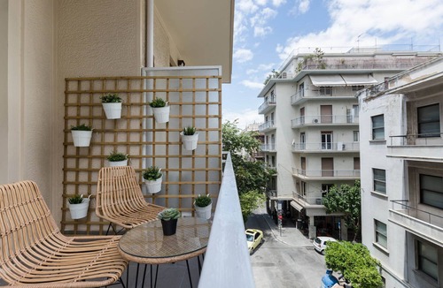 Athens City Centre Apartment | Stylish Modern 2BD Apartment in Plaka
