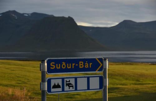 Grundarfjordur House | Sudur-Bár Guesthouse