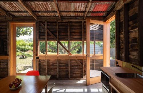 Invermay House | Suite Shed, Unique accessible private guest suite in Launceston