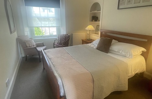 Cellardyke Bed & Breakfast | Suite with stunning sea views in the East Neuk perfect for wild swimming, golf.
