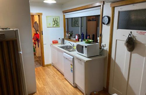 Southport House | Summertime Cottage