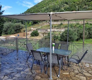 Eleios-Pronnoi Apartment | Sun and Salt Villas of Eleni