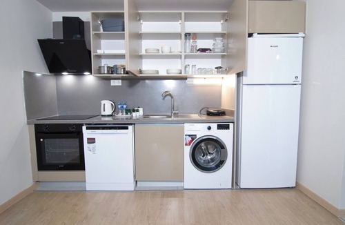 Uludag Apartment | Sunny 1Bdr Near EyupSultan