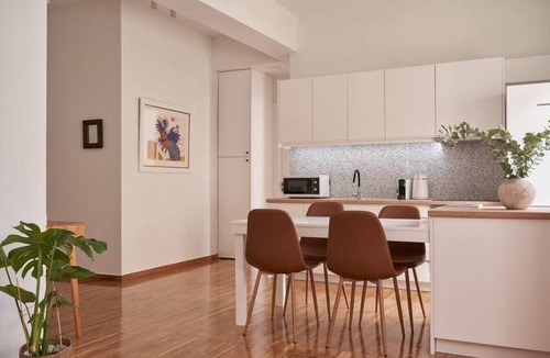 Kolonaki Apartment | Sunny and Comfy Apartment in Kolonaki