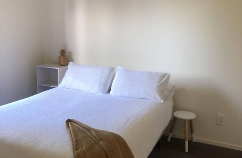 Naseby House | Sunny, private getaway in Naseby