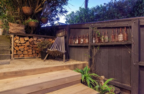 Paraparaumu House | Sunny Seaside Escape - Raumati South