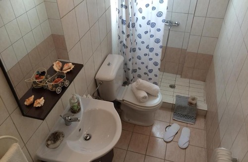 Ntomata Apartment | Sunny Studios