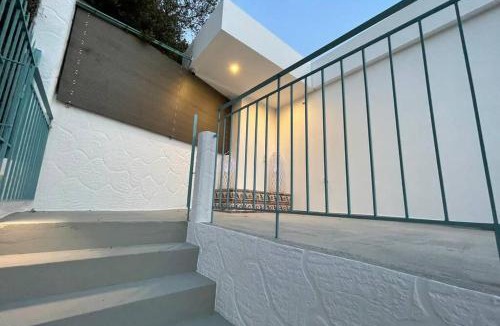 Akrogialion House | Sunset apartment