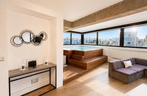 Athens City Centre Apartment | Sunset Pool Duplex Loft in Gazi, Athens