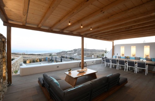 Plintri Villa | Super Paradise Luxury Villa, Private pool, free daily maid service