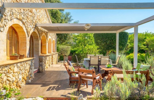 Pollensa House | Surrounded by mountains and nature, near the beach