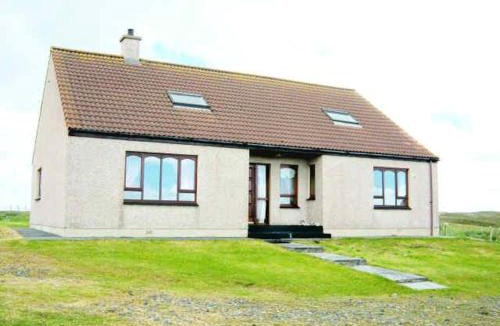Grimsay House | Taigh Mairi Grimsay