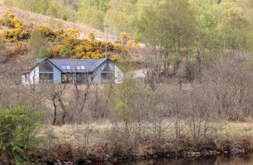 Spean Bridge House | Taigh Moy