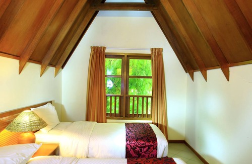 Tanjung Lesung Hotel | Tanjung Lesung Beach Hotel