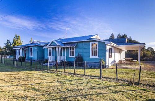 Erua House | Taylor Lodge Adventure Base - Erua Holiday Home