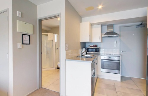 Te Kaha Hotel | Te Kaha Beach Hotel