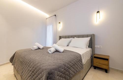Agia Pelagia Apartment | Terra, Stylish New Apartment Near the Beach