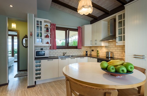 Psirri Apartment | The 1 and only Acropolis penthouse!