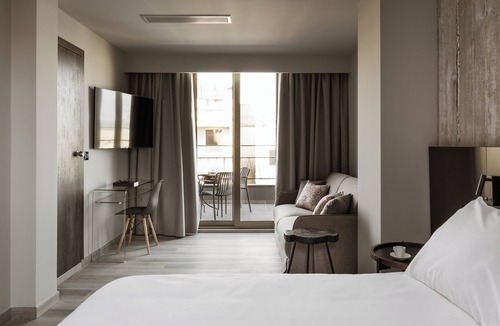Omonia Hotel | THE ALASSIA HOTEL