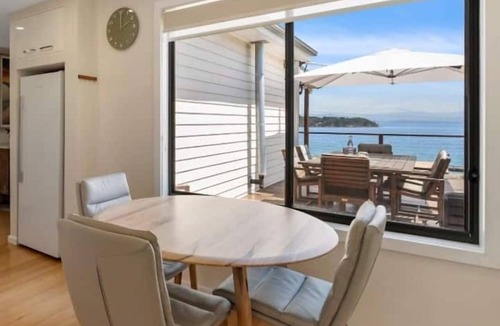 Southern House | The Alonnah' Beach House - Main House & Unit