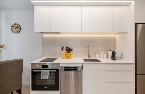 Te Aro Apartment | The Alpha Nest Stylish 1BR in Central Wellington