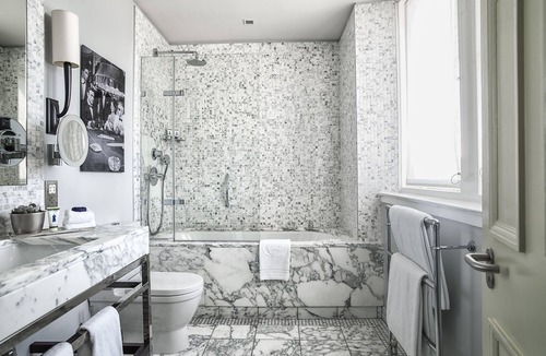 New Town Hotel | The Balmoral Hotel
