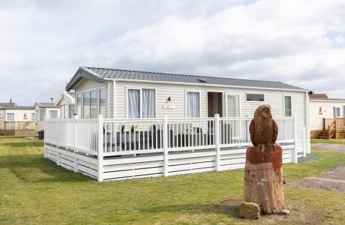 Burghead House | The Beach Hut, Burghead