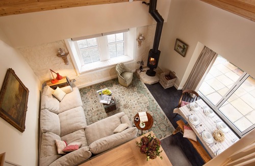 Newcastleton Cottage | THE BOTHY AT REDHEUGH - 2 miles from Newcastleton, sleeps 6 in 4 bedrooms