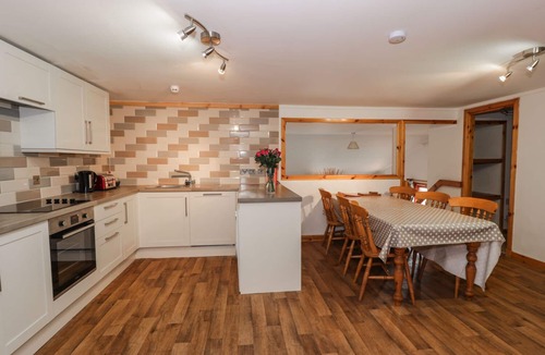 Newton Stewart Cottage | THE BYRE, pet friendly, with a garden in Newton Stewart