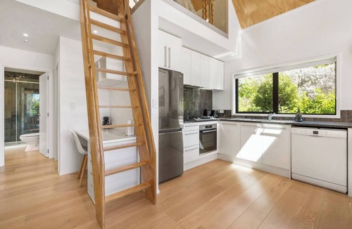 Tawa House | The Cabin - Holiday home