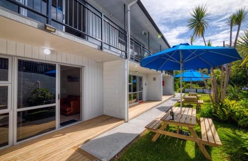 Russell Hotel | The Captains Motel