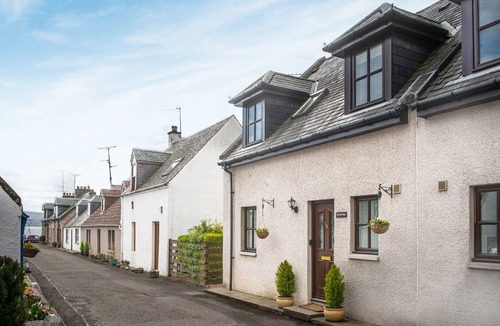 Avoch Cottage | The coastal location in a historic fishing village is hard to beat.