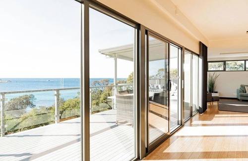 Binalong Bay House | The Cove Bay of Fires - A stunning property in a special location
