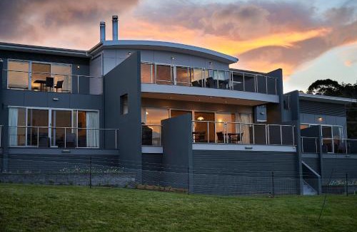 Kettering Bed & Breakfast | The Cove Kettering