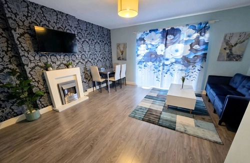 Tollcross House | The East End Gateway Minutes to City & Loch Lomond