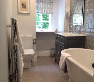 Cromarty Bed & Breakfast | The Factor's House