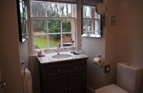 Cromarty Bed & Breakfast | The Factor's House